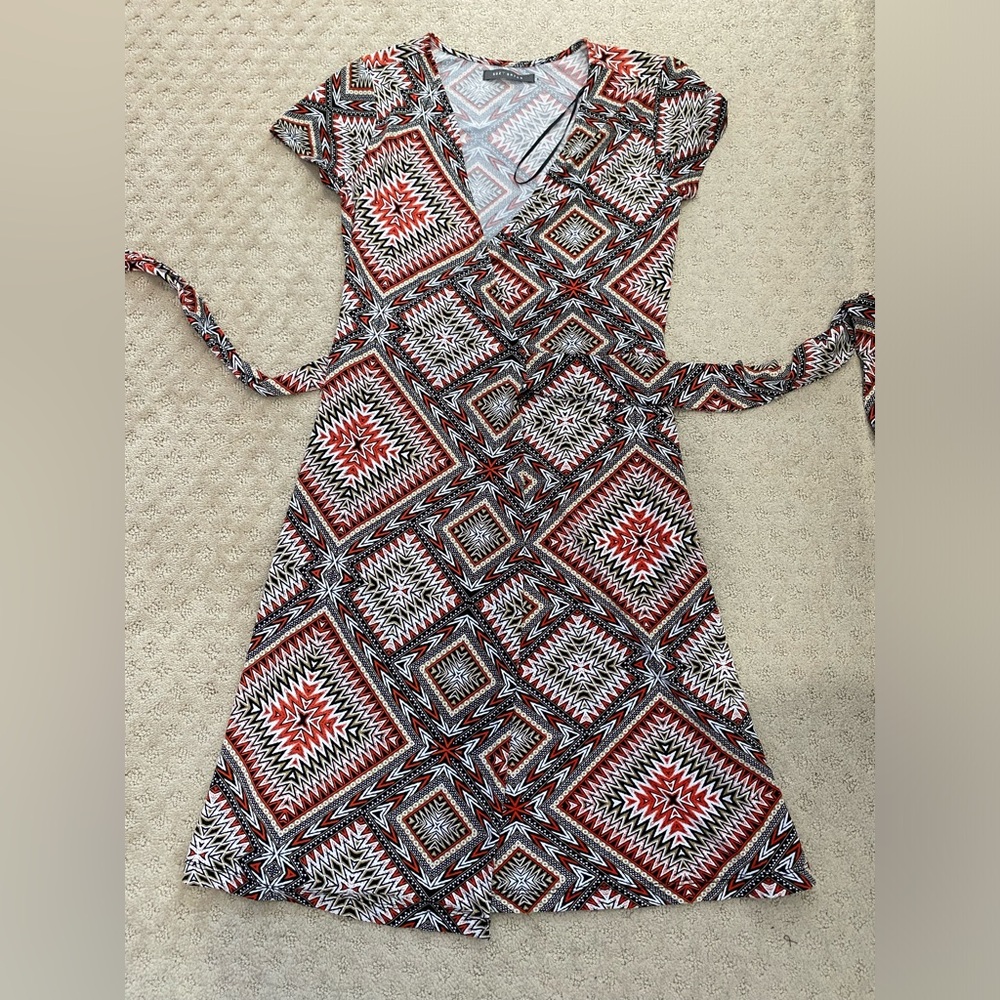 Suzy Shier Wrap Dress Size XS. Condition: New